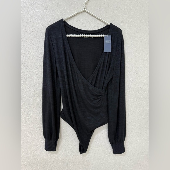 Abercrombie & Fitch Tops - Abercrombie & Fitch Knit Long Sleeve Cross Front Bodysuit NWT Medium